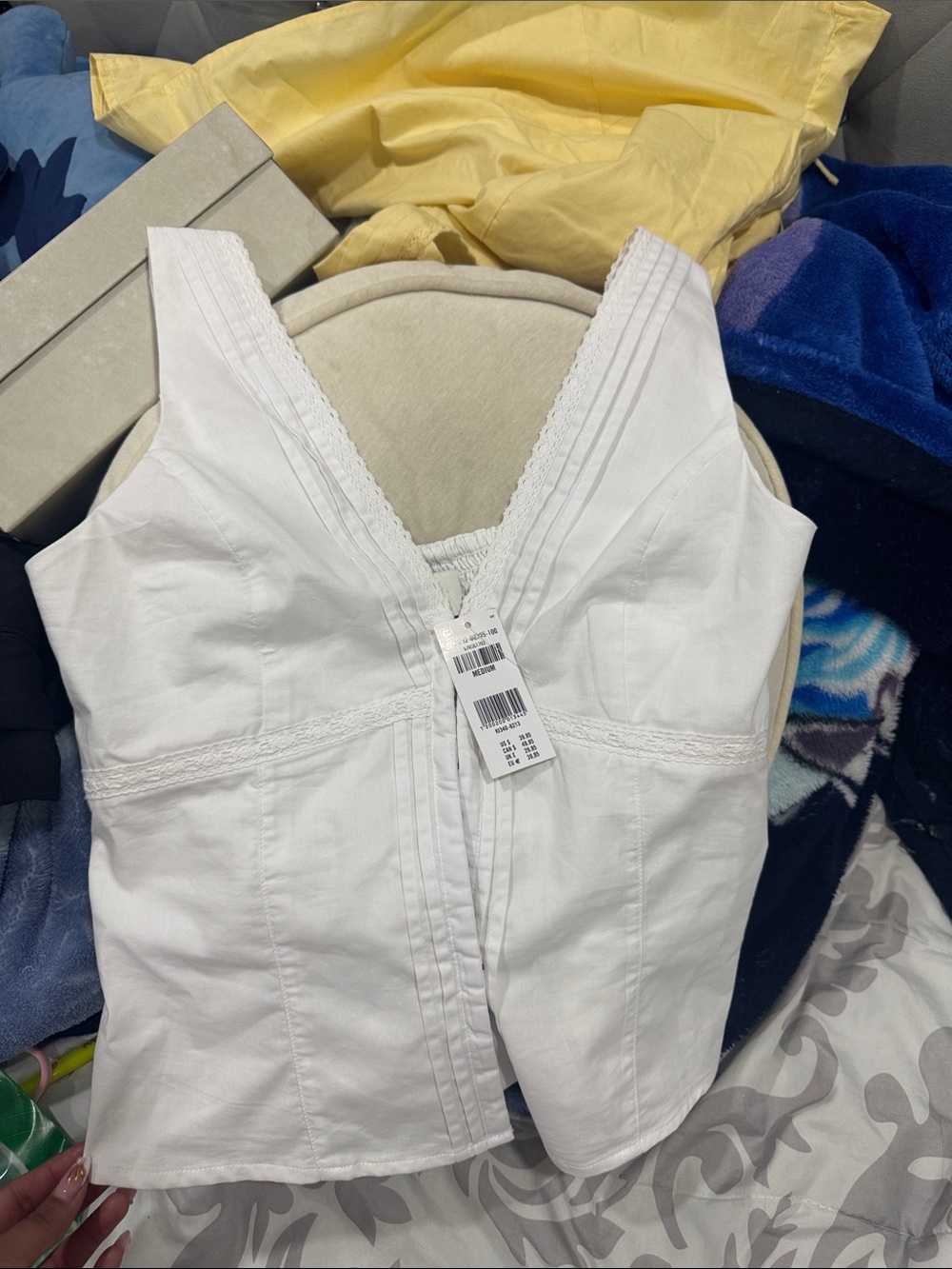 New ( never worn )